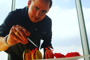 Küchenchef Sönke Höltgen aus dem KölnSKY! Küchenchef Sönke Höltgen aus dem KölnSKY!